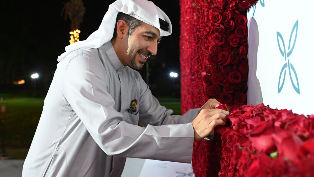 بعبق الورد، فلاورد تحطم رقميين قياسين للإحتفال باليوم الوطني الخمسين لدولة الإمارات