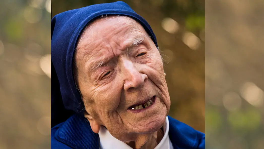 راهبة فرنسية تصبح عميدة البشرية بعمر أكثر من 118 عام