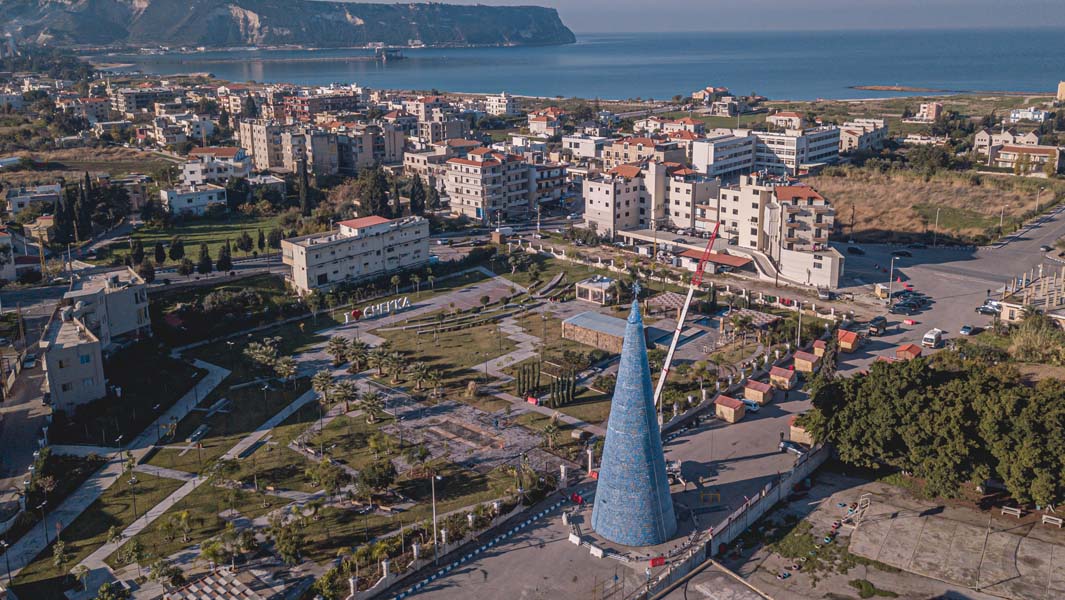 The-tallest-plastic-bottle-Christmas-tree-in-Chekka-Lebanon-to-encourage-reusing-plastic