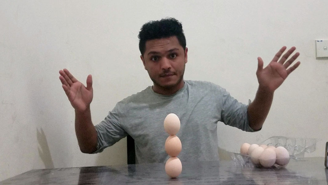the-largest-stack-of-eggs
