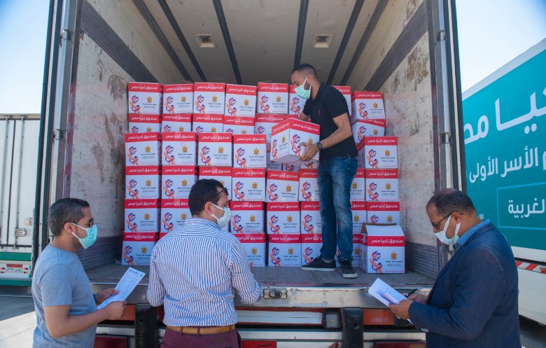 أكبر تبرع فردي بطرود إغاثة غذائية