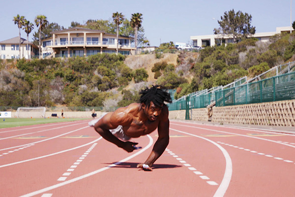 Zion Clark: The fastest man on two hands